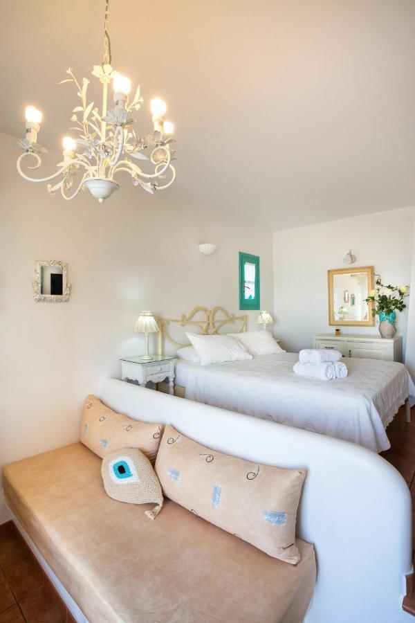 Hotel Odysseus Folégandros Екстериор снимка